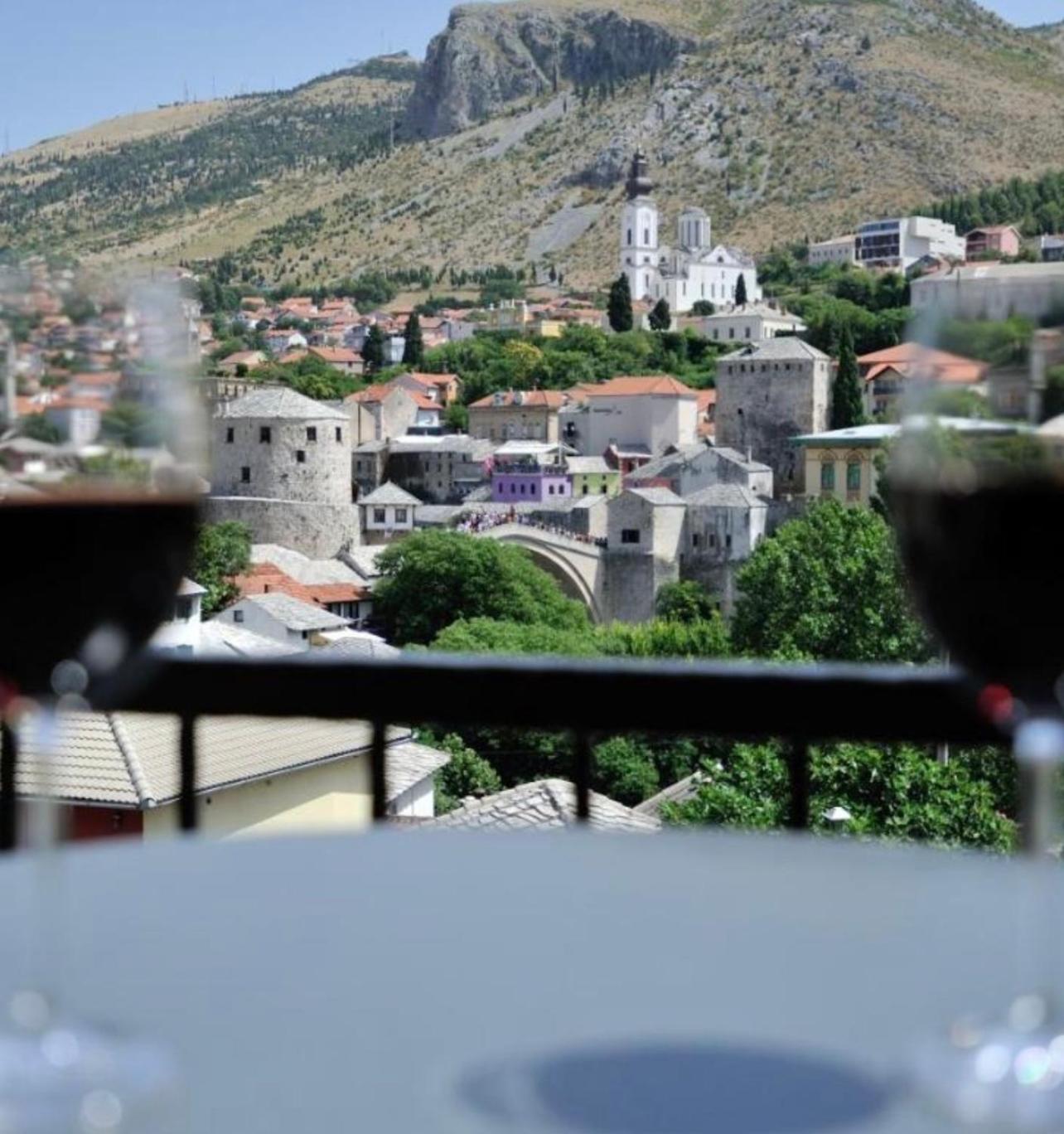 Captain'S Luxury Apartments Mostar Exteriör bild